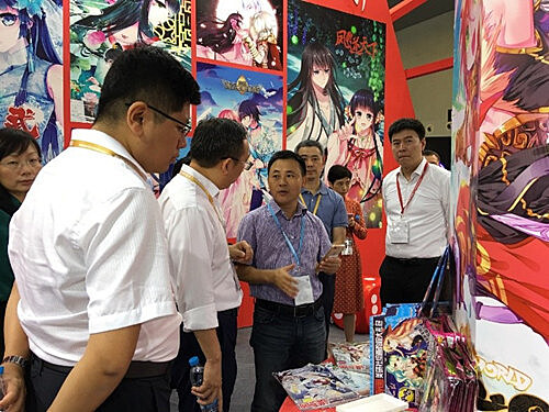 青山一道，同担风雨，51漫画捐资百万助力抗疫